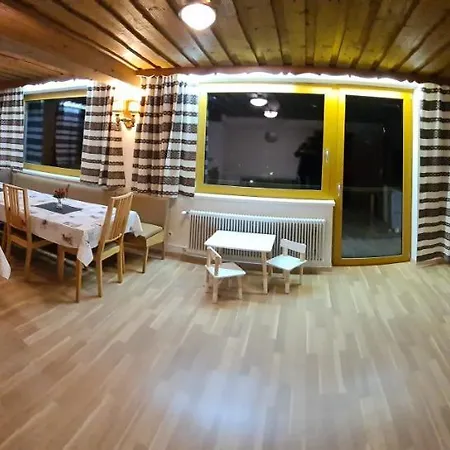Weber Apartment *